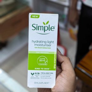 Simple Kind to Skin Hydrating Light Moisturiser 125 ml